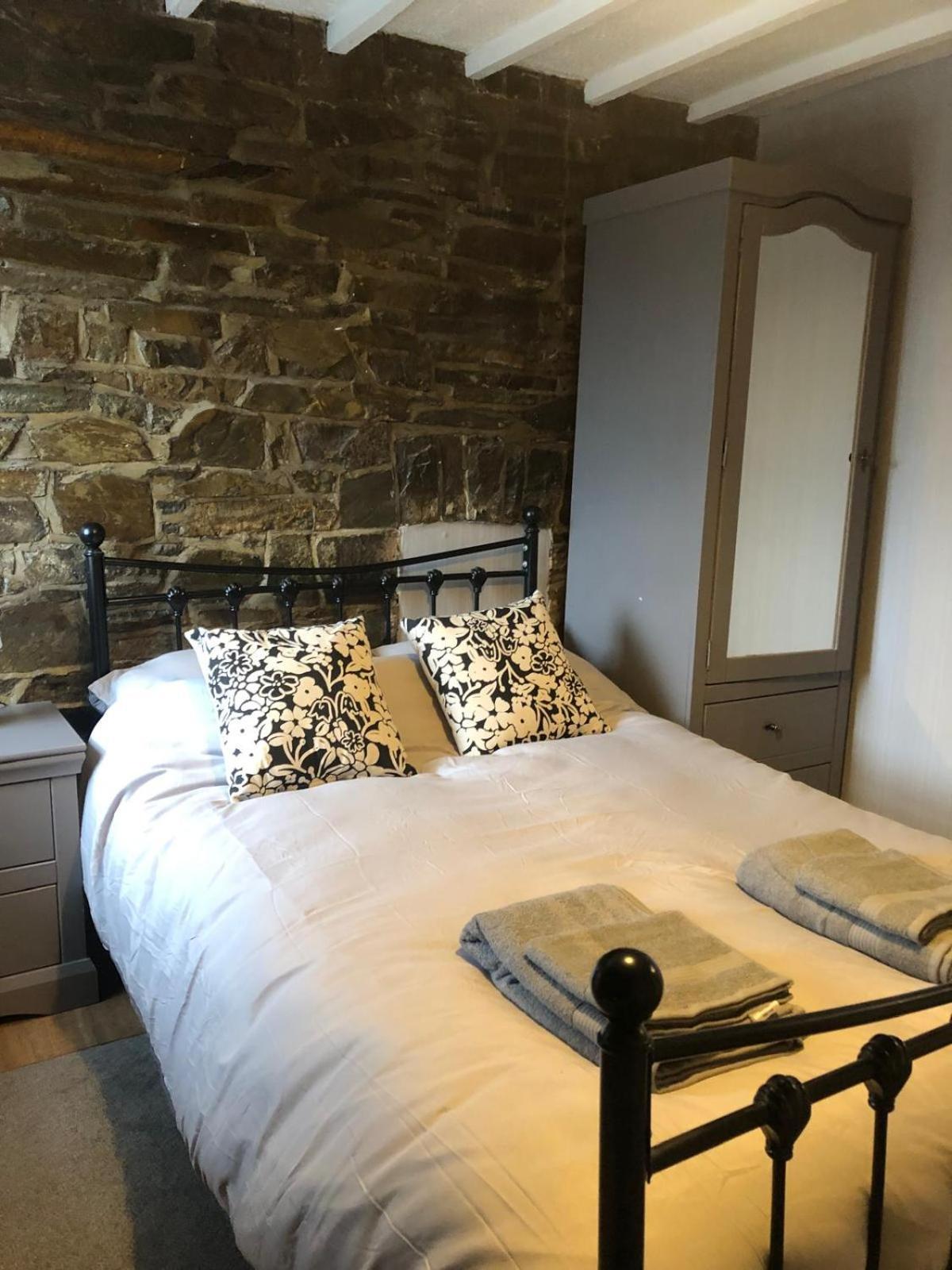 The Eagles Inn Rhayader Luaran gambar