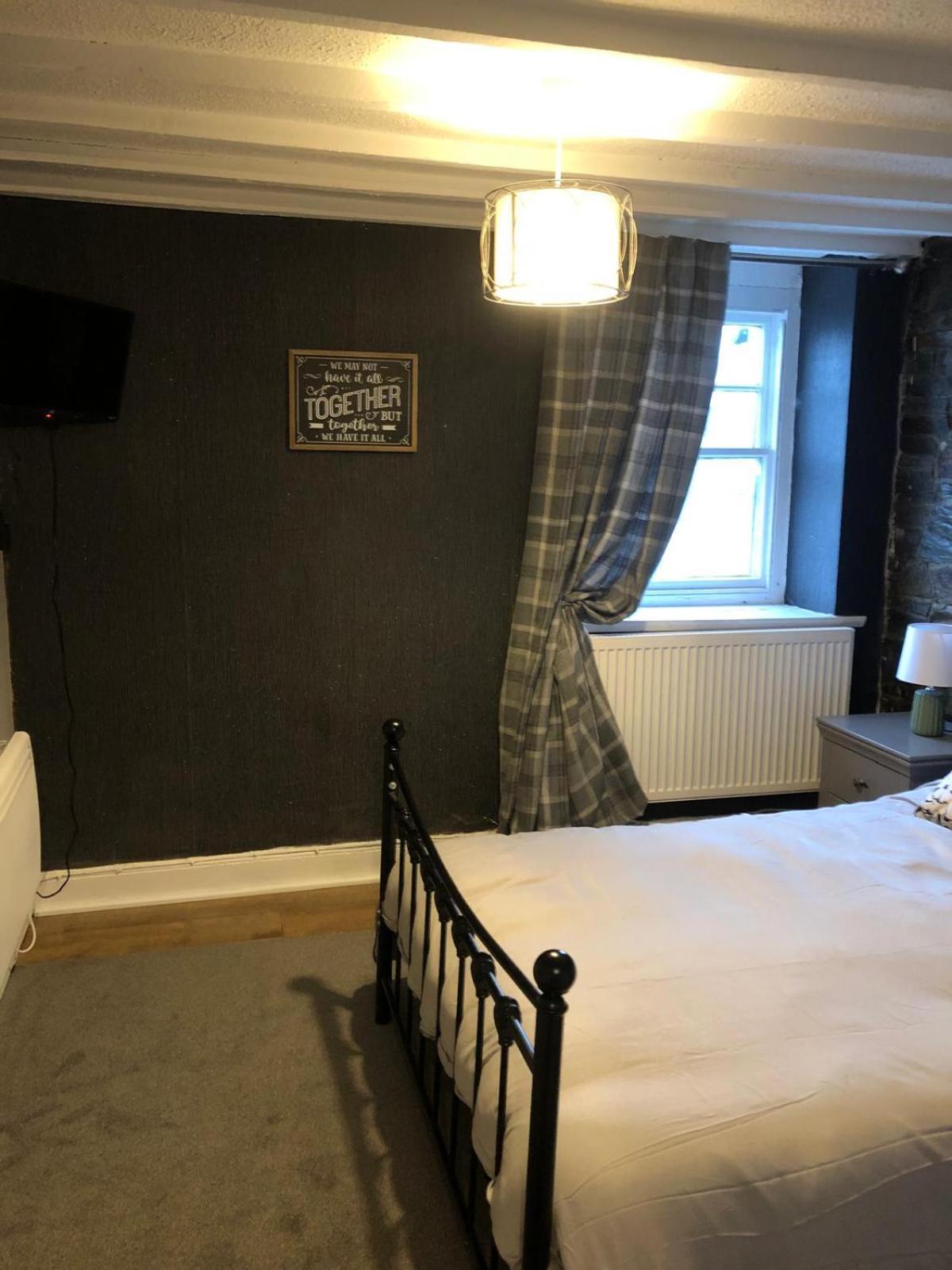 The Eagles Inn Rhayader Luaran gambar